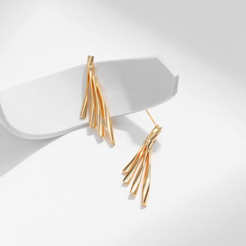 Luxe Drop earrings Perfectly Paired with Every Style