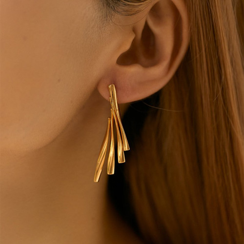 Luxe Drop earrings Perfectly Paired with Every Style