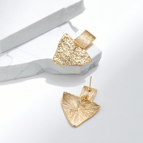 Sleek Elegance KE1014 earrings your perfect accessory