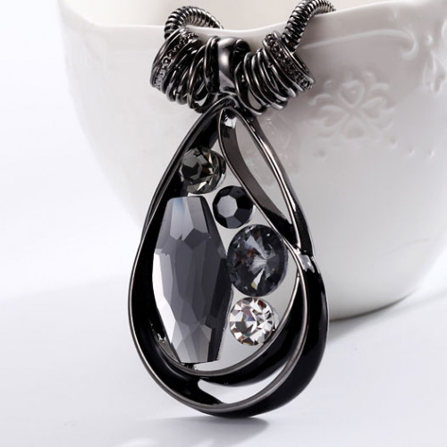 Stars Destiny Dark Grey Rhinestone Pendant Necklace