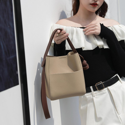 Minimal Design Leather Bucket Bag