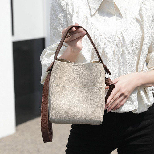 Minimal Design Leather Bucket Bag