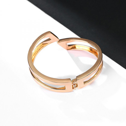 Geometrically Symmetrical Hollow Bracelet